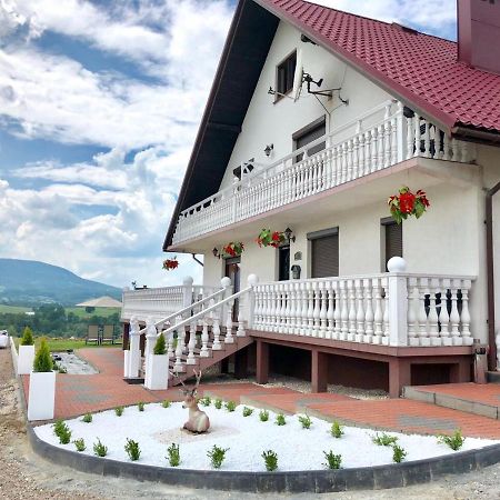 Wisniowa  Grand Panorama Bed & Breakfast エクステリア 写真